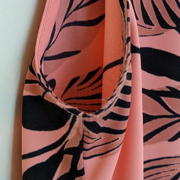 Ann Taylor Sleeveless Pink Blouse - Picture 4 of 11